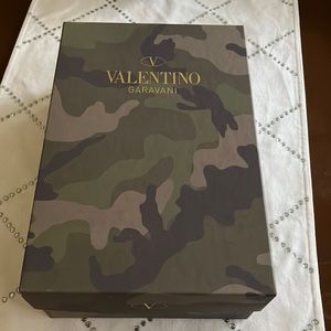 VALENTINO GARAVANI Camouflage Shoebox
